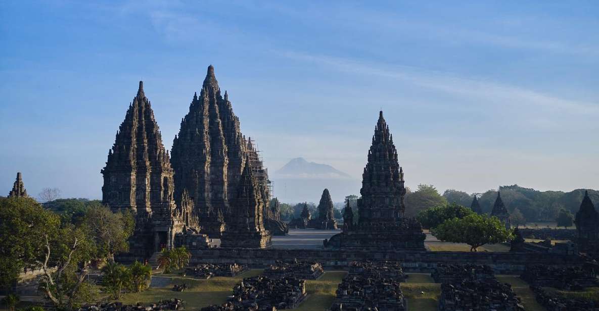 Yogyakarta: Discover Jomblang Cave & Prambanan Temple - Key Points