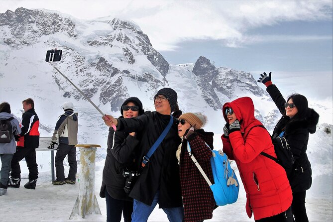Zermatt Captivating Christmas Time Tour With a Guide - Key Points