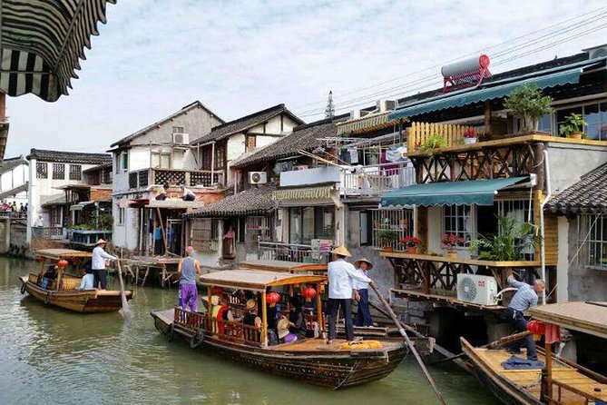 Zhujiajiao Ancient Town and Night Luxury Cruise Tour in Shanghai - Key Points