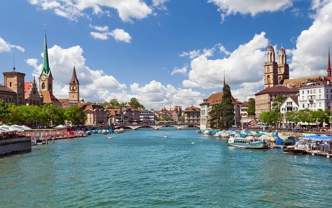 Zurich Highlights In A 2 Hour Walking Tour Including Panoramic Views - Key Points