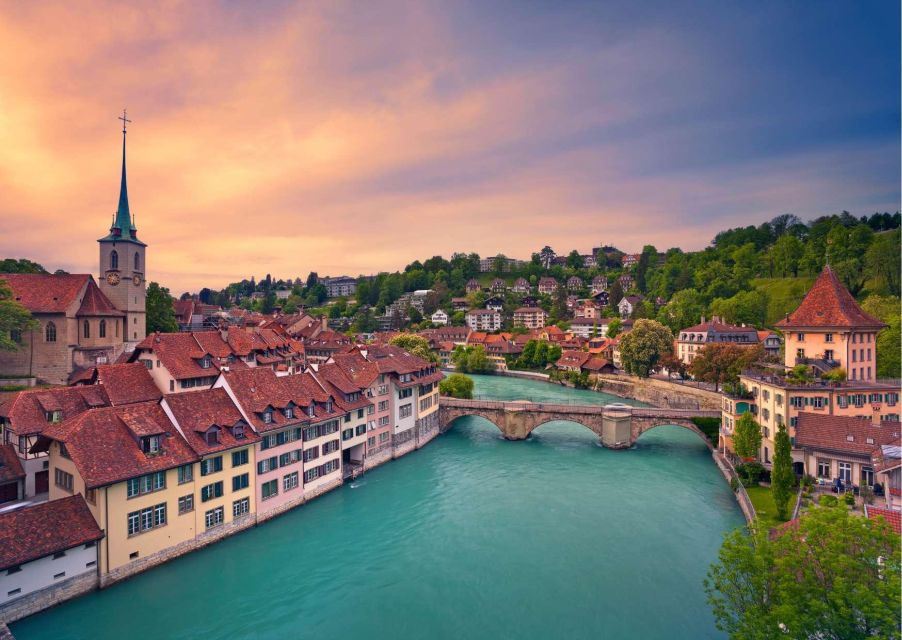 Zürich: Private Car Tour to Swiss Capital, Castles & Lakes - Key Points