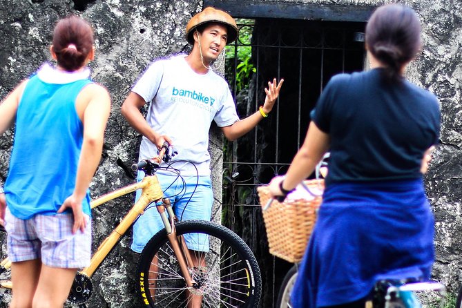 1.5-Hour Express Bike Tour in Intramuros (Tour Using a Bamboo Bicycle!) - Key Points