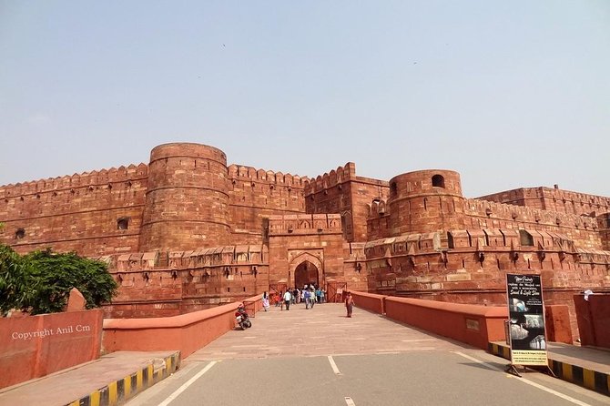 1 Day Tour to Agra From Delhi by Car With 5 Star Lunch