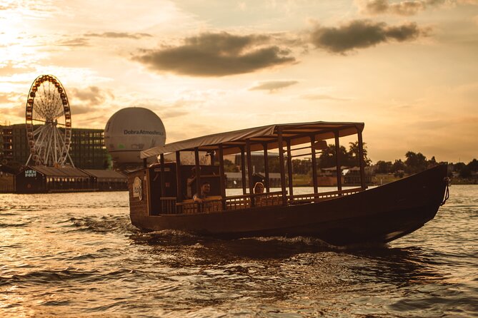 1 Hour Gondola River Night Cruise in Krakow