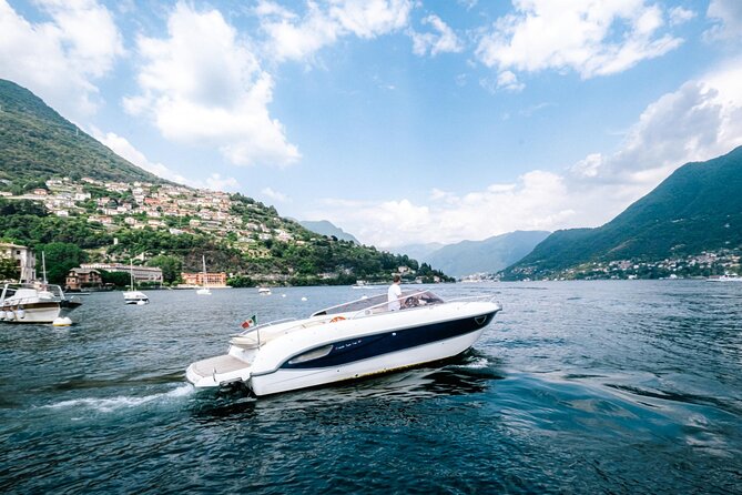 1 Hour Private Cruise on Lake Como Motoscafo Cranchi