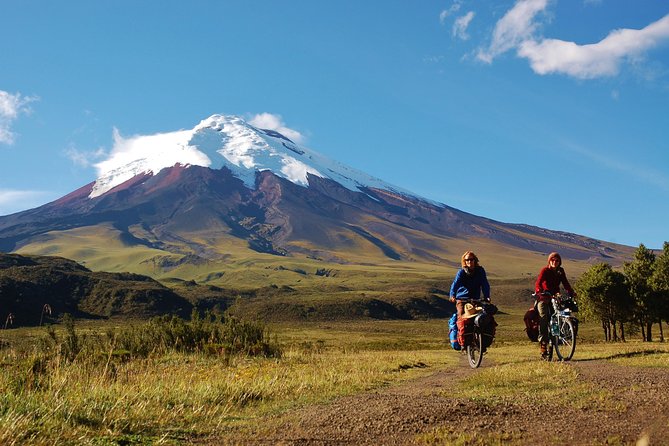 1 2 day cotopaxi national park and quilotoa lagoon biking and hiking 2-Day Cotopaxi National Park and Quilotoa Lagoon: Biking and Hiking