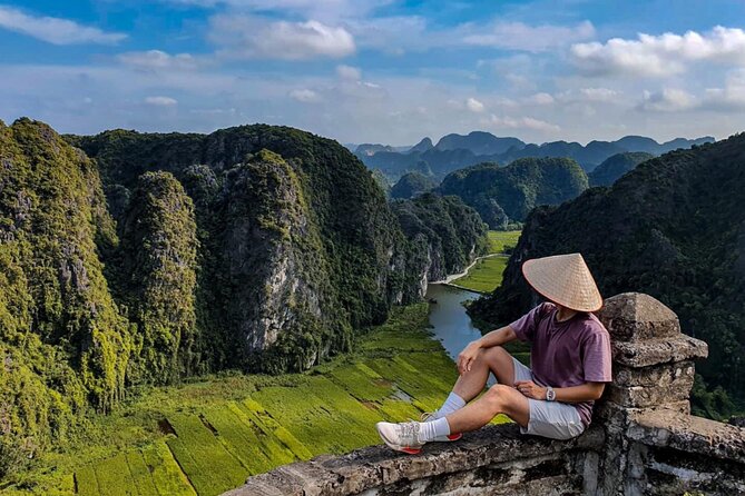 2 Day Private Tour in Ninh Binh With Mini Resort or 4 Star Hotel
