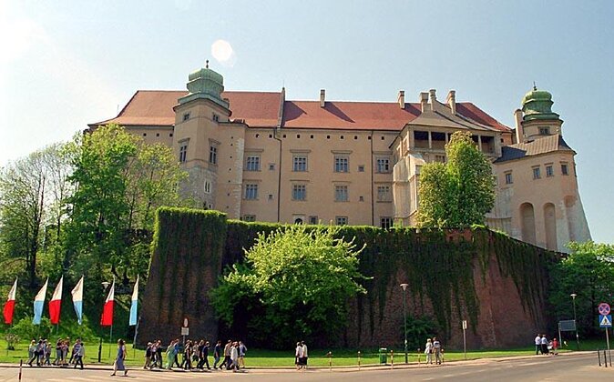 1 2 days tour in wawel hill jewish quarter and wieliczka with guide and lunch 2 Days Tour in Wawel Hill, Jewish Quarter and Wieliczka With Guide and Lunch