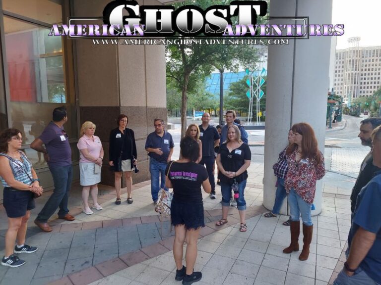 2 Hour Investigative Walking Ghost Tour of Downtown Orlando