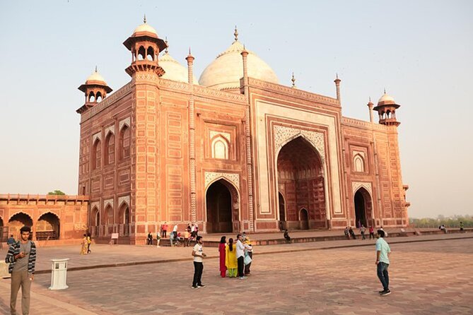 3-Day Private Golden Triangle Tour in Delhi, Agra, and Jaipur