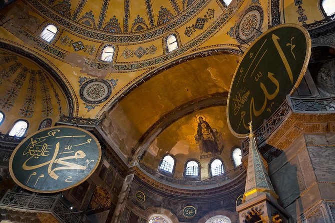 3 Day Small Group Istanbul Tour: Hagia Sophia, Blue Mosque, Topkapi Palace