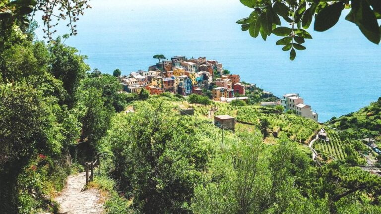 3 Days Hike & Kayak in Cinque Terre