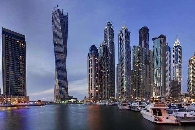 3-Hour Luxury Yacht Cruise From Dubai Marina