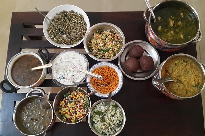 3-Hour Private Cooking Lesson and Meal in a Bangalore Home
