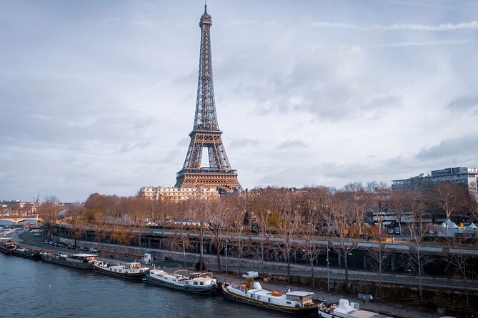 3 Hours Paris Private Vintage Car Tour With CDG Airport Transfers