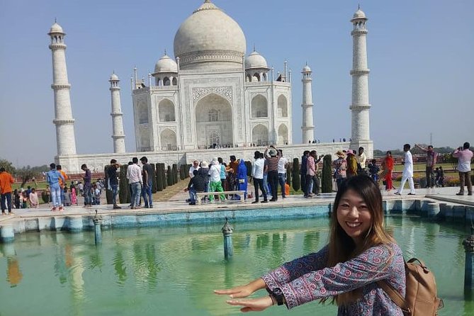 4 Day Golden Triangle Tour – Delhi Agra Jaipur Tour