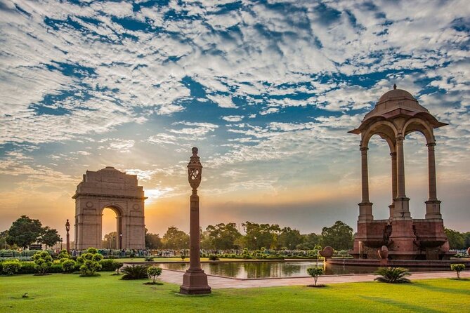 4 Days Private Luxury Golden Triangle Tour to Agra and Jaipur From New Delhi