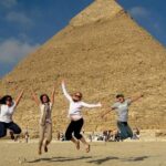 1 4 hours private guided tour to giza pyramids sphinx and the valley temple 4-Hours Private Guided Tour to Giza Pyramids, Sphinx and The Valley Temple