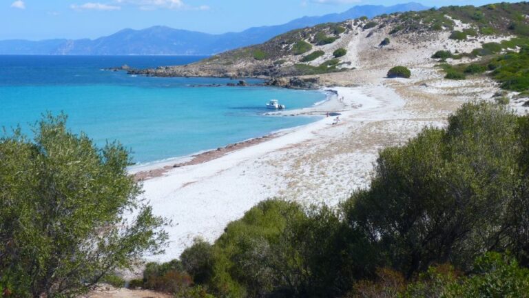 4×4 Agriates Desert and Beach Excursion From Calvi