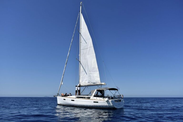5-Day Crewed Charter The Discovery Beneteau Oceanis 45