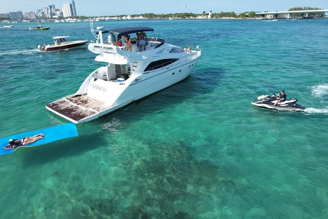65ft Yacht Charter in Miami