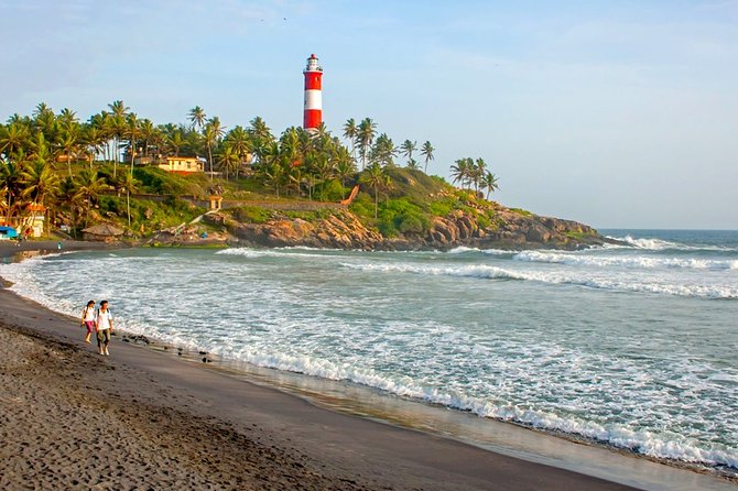 7-Night Kerala Tour to Kochi, Munnar, Periyar, Allepey and Kovalam