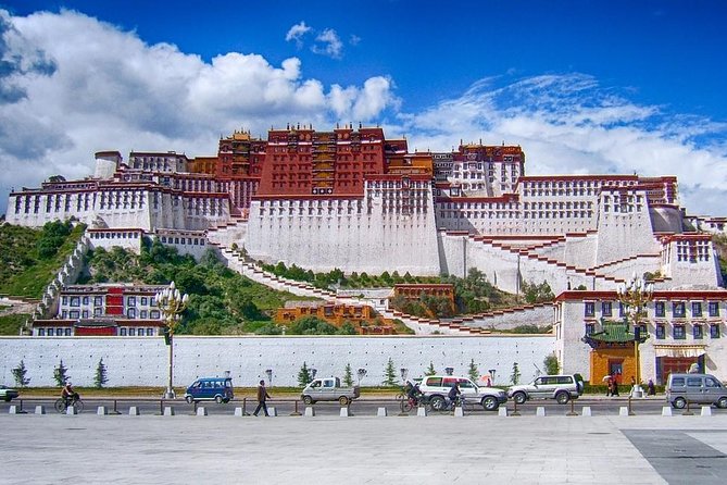 9 Day Lhasa City Essential Group Tour With Kathmandu Sightseeing - Itinerary Overview
