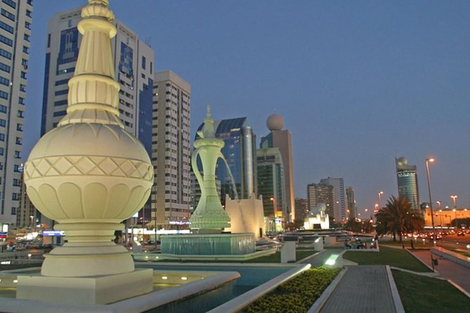 Abu Dhabi City Tour & Ferrari World Theme Park Combo With Sharing Transfer