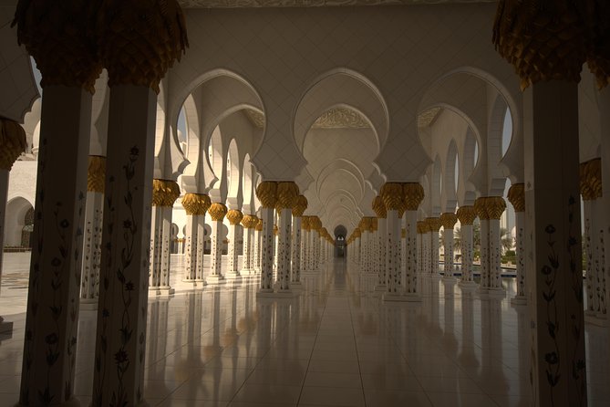 Abu Dhabi: Sheikh Zayed Grand Mosque