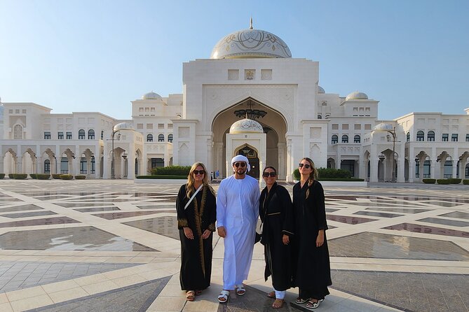 1 abu dhabi tour from dubaithe mosque qasr al watan etihad tower Abu Dhabi Tour From Dubai:The Mosque, Qasr Al Watan, Etihad Tower