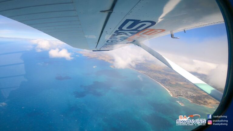 Adelaide: Tandem Skydiving Adventure Over Goolwa