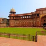 1 agra tour visit taj mahal agra fort enjoy mughalai mehandi design Agra Tour: Visit Taj Mahal, Agra Fort & Enjoy Mughalai Mehandi Design