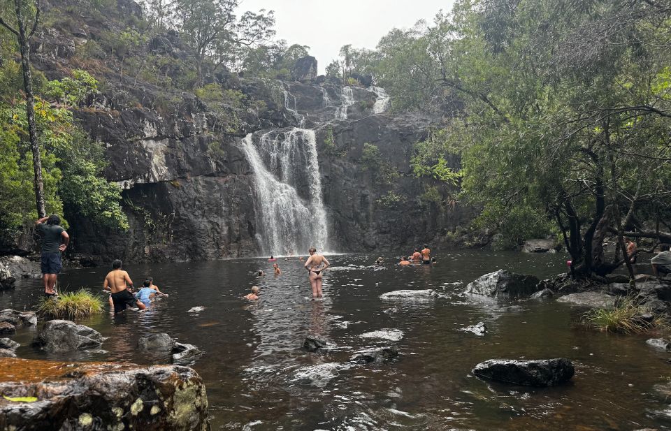 1 airlie beach roundtrip shuttle to cedar creek falls Airlie Beach: Roundtrip Shuttle to Cedar Creek Falls