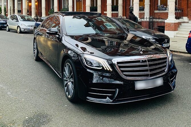 Airport Transfer: Heathrow Airport LHR to London by Luxury Car