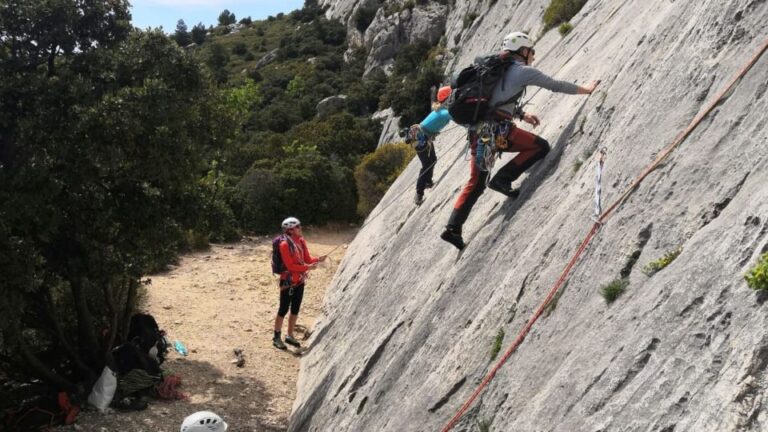 Aix-En-Provence: Climbing Class on the Sainte-Victoire