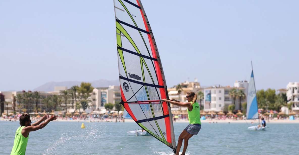 Alacudia Bay: 2-Hour Windsurfing Course