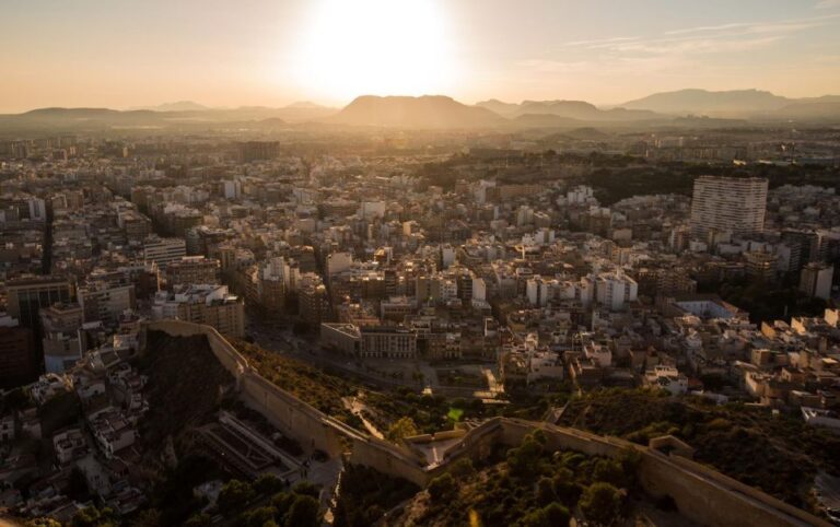 Alicante: Evening Tapas Tour