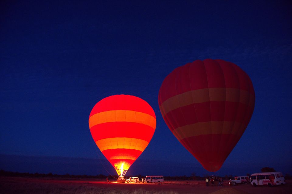 1 alice springs early morning hot air balloon flight Alice Springs: Early Morning Hot Air Balloon Flight