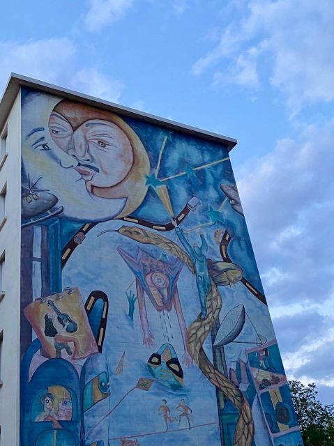 Alternative Tour: Murals and Hidden Frescoes of Lyon