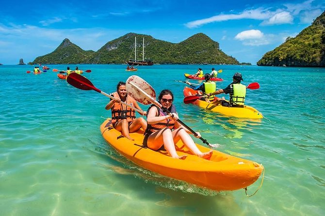 Angthong National Marine Park ( 42 Islands ) by Speed Boat