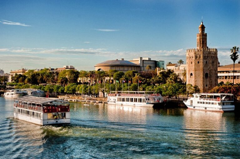 Artistic Seville 3-Hour Sightseeing Tour and Cruise