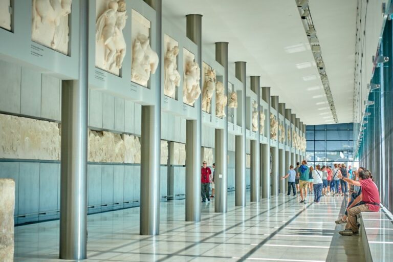 Athens: Acropolis Museum Private Guided Tour