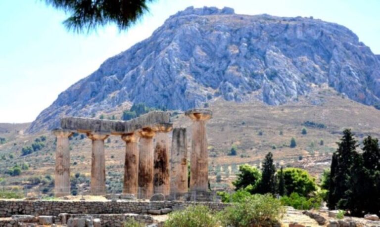 Athens: City Highlights & Ancient Corinth Private Tour