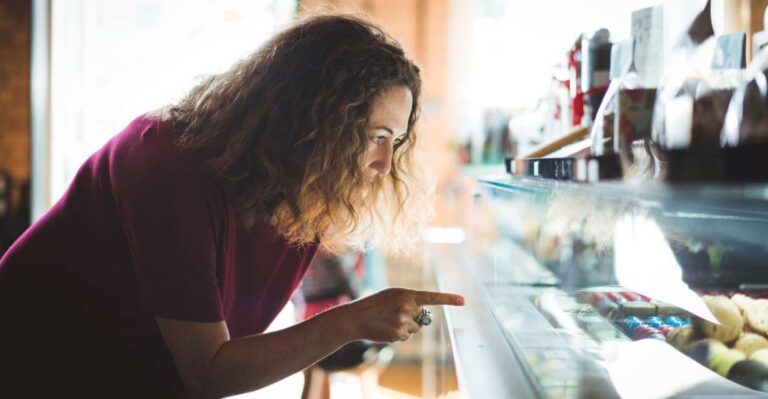 Auckland: Flavours of the City Walking Food Tour