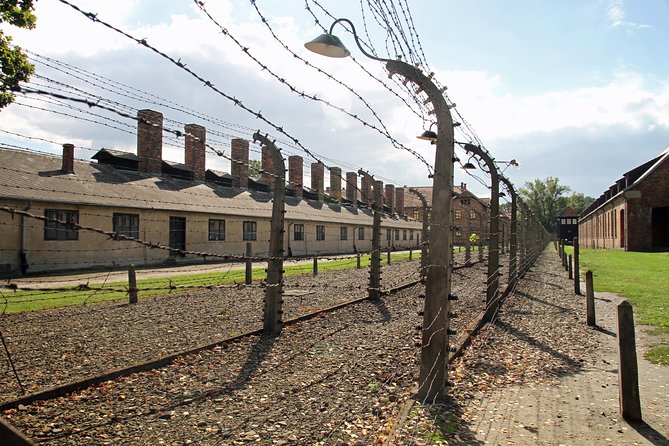 Auschwitz- Birkenau and Salt Mine in Wieliczka in One Day With Private Transport