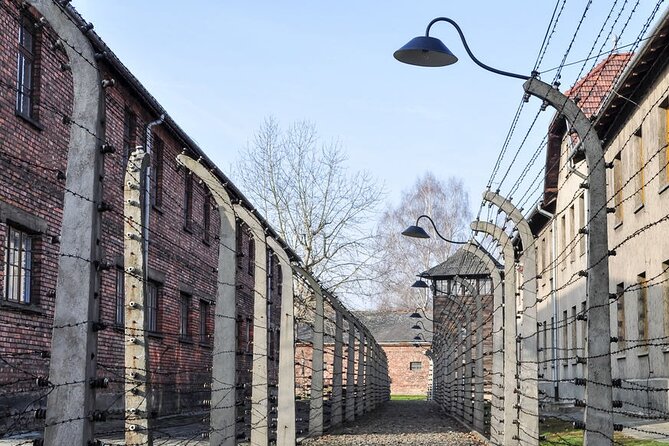 Auschwitz-Birkenau Memorial and Museum Guided Tour From Krakow - Service Quality and Customer Satisfaction