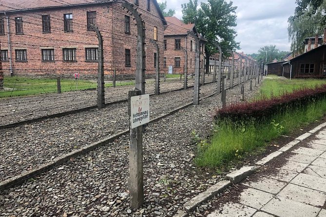 Auschwitz Trip From Krakow – English Speaking Guided Tour