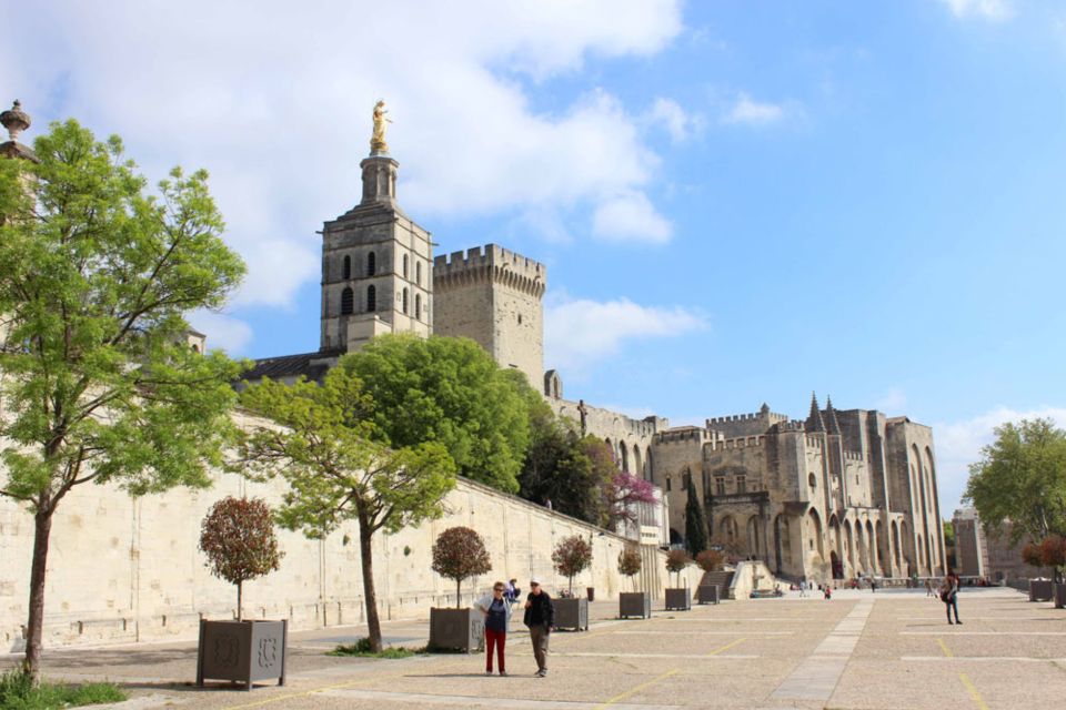 1 avignon palace of the popes the history digital audio guide Avignon-Palace of the Popes: The History Digital Audio Guide