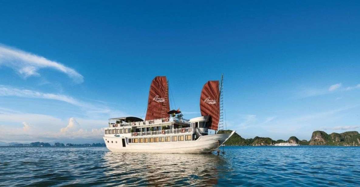 1 bai tu long bay 2 day 1 night cruise Bai Tu Long Bay 2 Day 1 Night Cruise