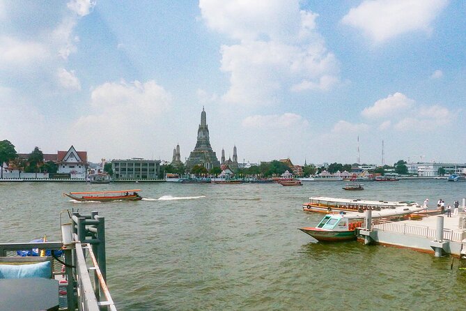 Bangkok Cafe Hopping Tour – Half Day